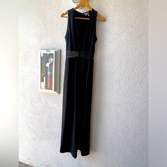 Zac Posen black jumpsuit w/ lace midsection has pockets - Picture 2 of 7